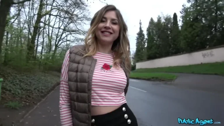 Seduciendo A Sexy Rusa En La Calle | SUB ESPAÑOL
