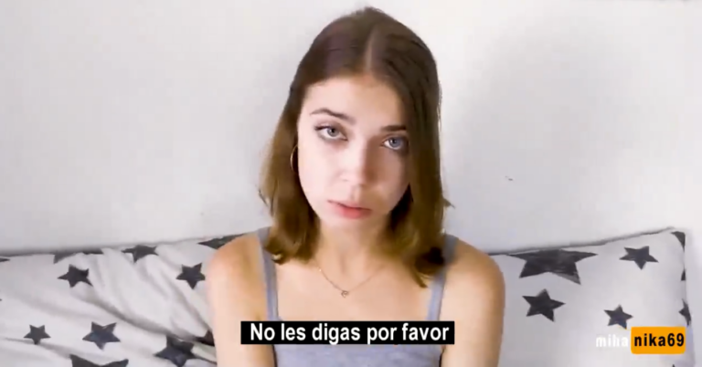 Me Follo A Mi Hermanastro Por Su Silencio | SUB ESPAÑOL